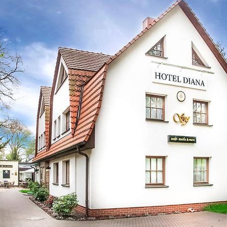 Schonwalde-Glien Hotel Diana מראה חיצוני תמונה