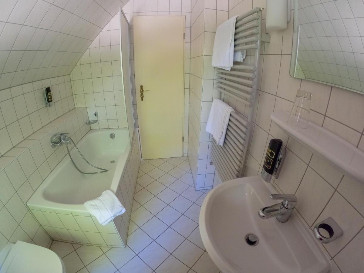 Schonwalde-Glien Hotel Diana מראה חיצוני תמונה