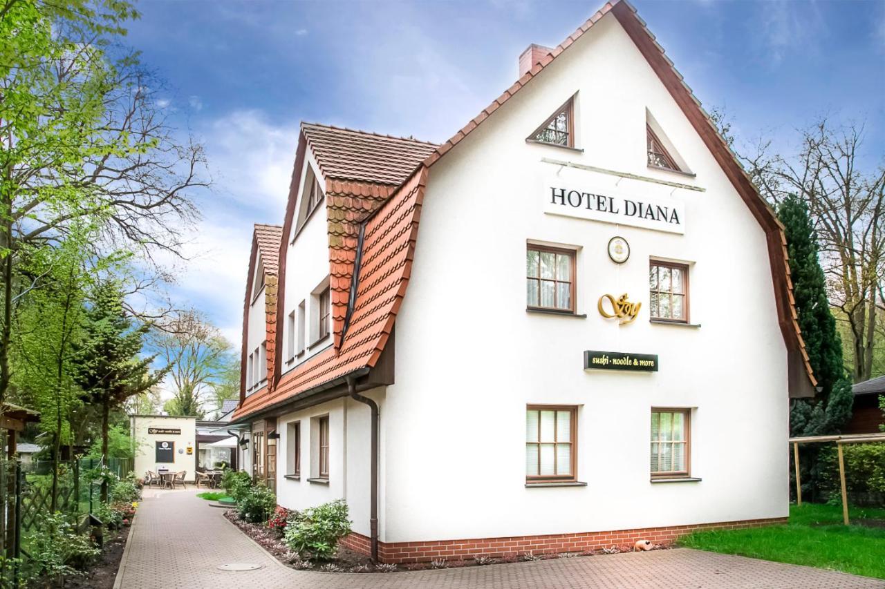 Schonwalde-Glien Hotel Diana מראה חיצוני תמונה